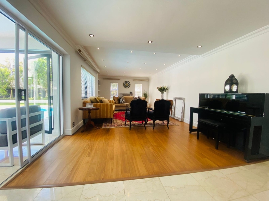 5 Bedroom Property for Sale in Sunset Beach Western Cape